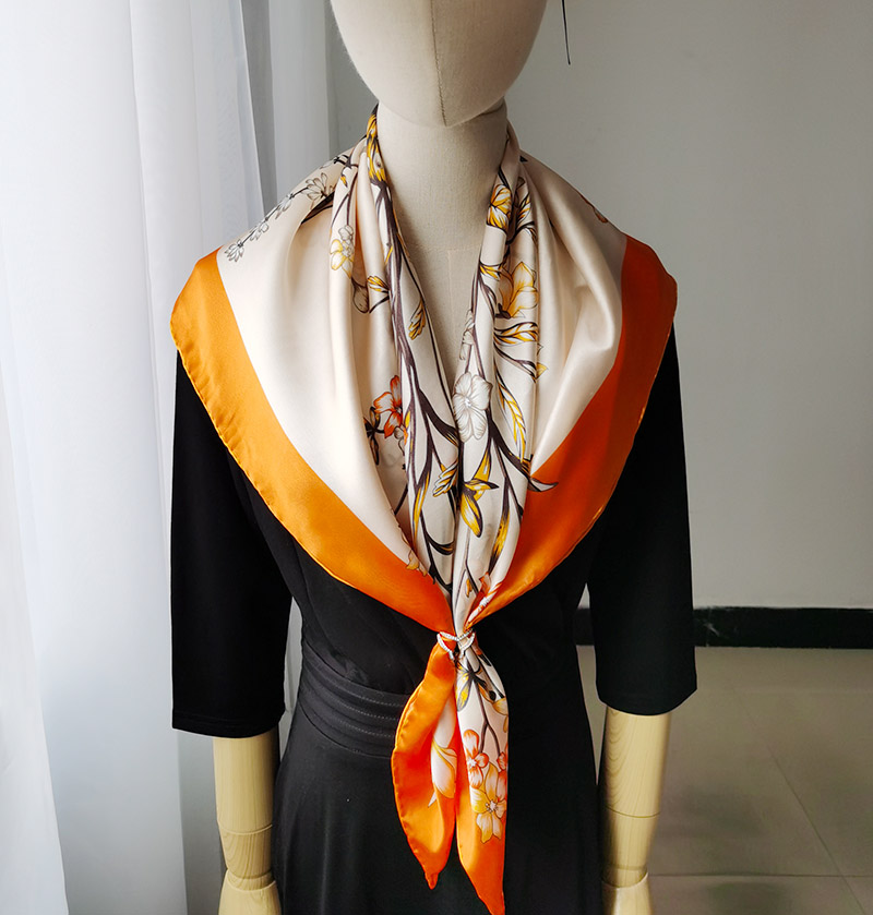 100% Mulberry Silk Women Vintage Elegant Scarf Shawl Printed Cape Kerchief 90cm X 90cm